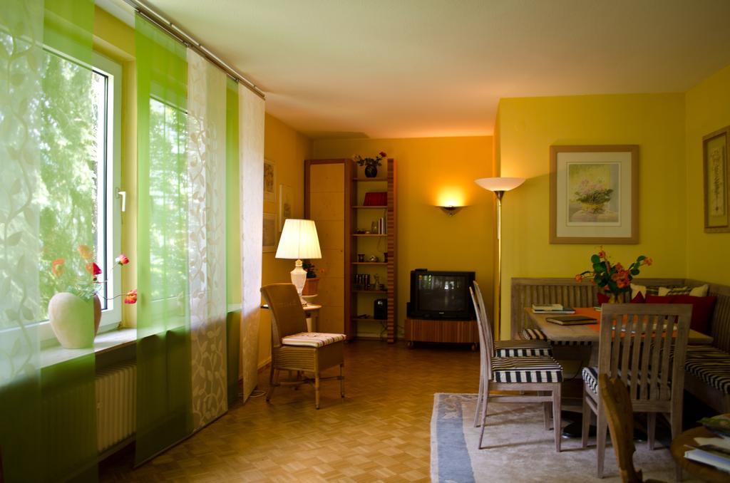 Hotel Helvetia Garni Bad Orb Exterior foto